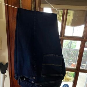 LL bean 42x32 stretch jeans